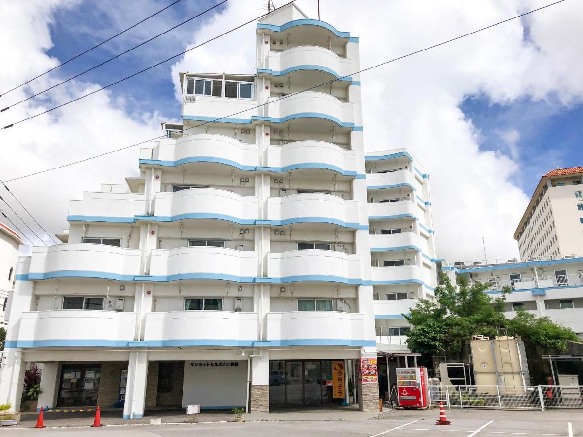 Sunset Hills Inn Naha Exterior foto